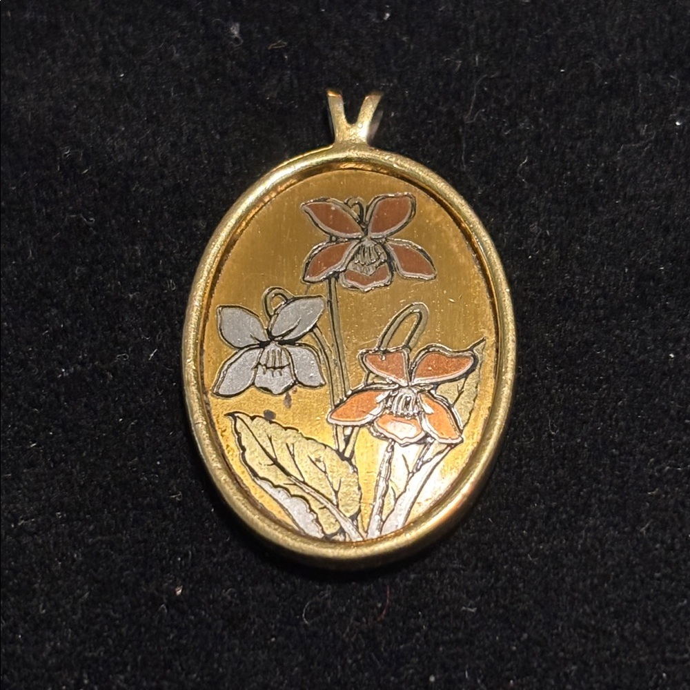 Reed & Barton Gold Oval Pendant with Iris/February